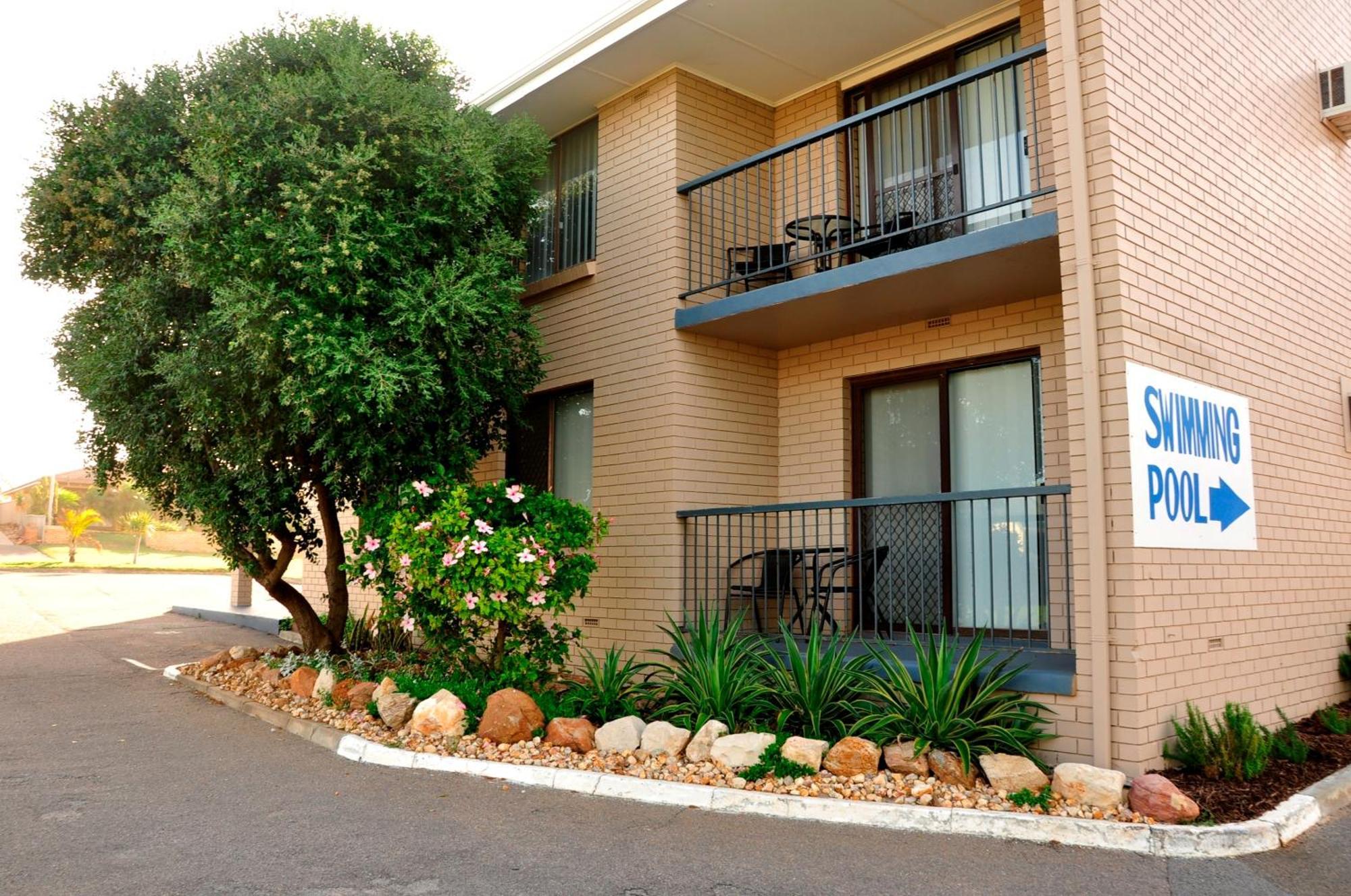 Abrolhos Reef Lodge Geraldton Exterior photo