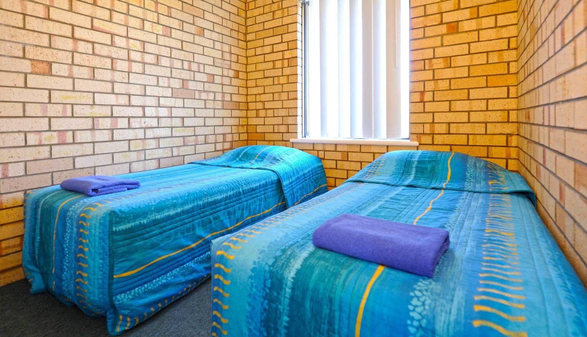 Abrolhos Reef Lodge Geraldton Exterior photo