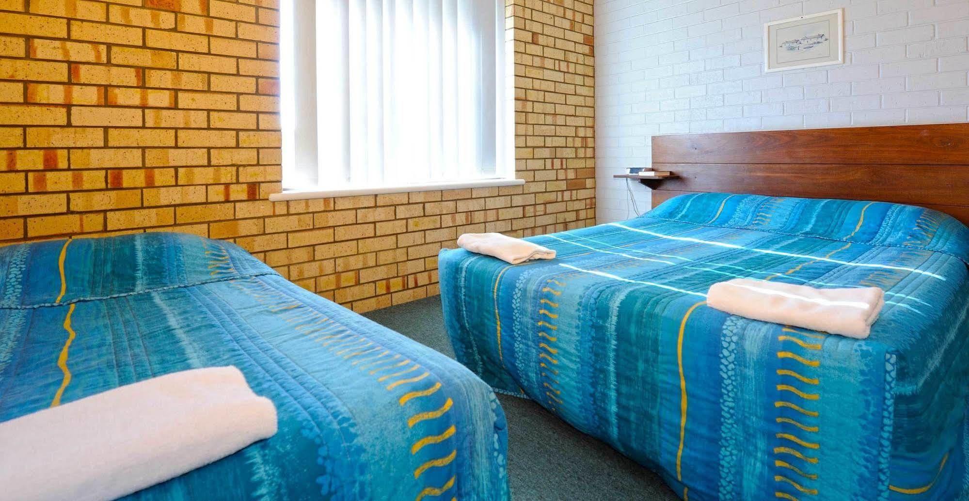 Abrolhos Reef Lodge Geraldton Exterior photo